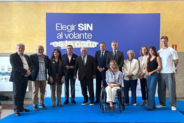 CNAE participa en la campaña "Elegir SIN al volante es la caña"