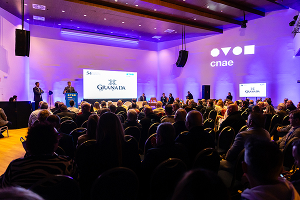 Álbum de fotos de la 54 Convención de Autoescuelas en Granada