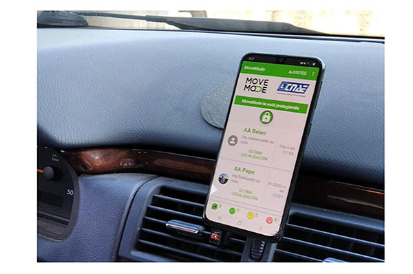 CNAE impulsa una aplicación contra el móvil al volante